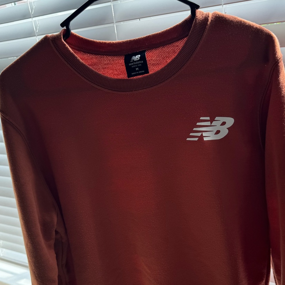 New Balance - Women’s Crewneck Sweater